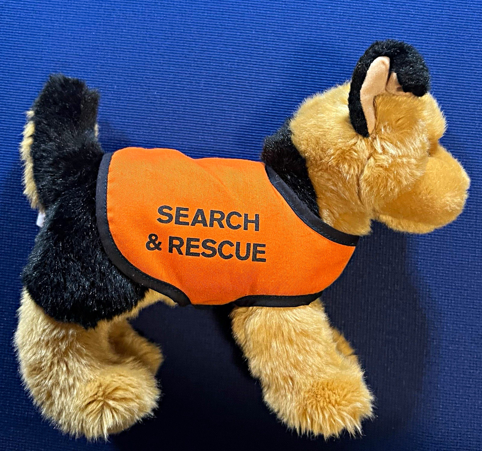 Rare Douglas 9/11 Memorial Saba German Shepherd Dog, Search & Rescue. EUC