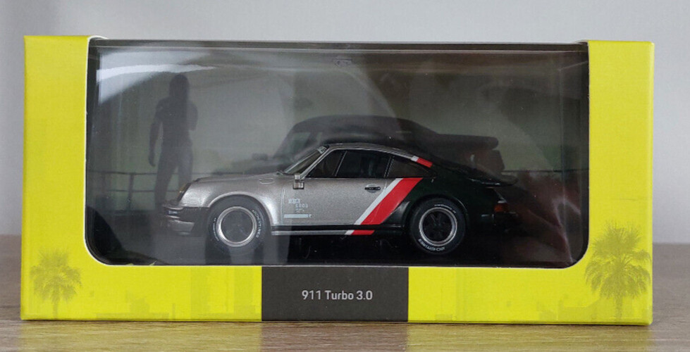 1:43 MINICHAMPS 1975 PORSCHE 911 930 Turbo 3.0 Cyberpunk 2077 LE 2,077 pc