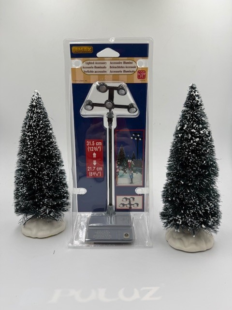 LEMAX 44755 FIELD LIGHTS Lighted Accessory A/C or Battery-Operated Lamps 9