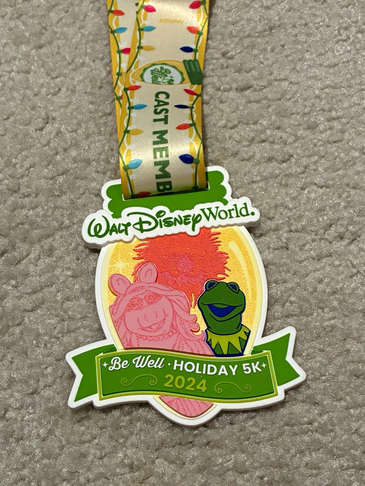 Disney Be Well Holiday 5K 2024 Walt Disney World Muppets Dangle Medal