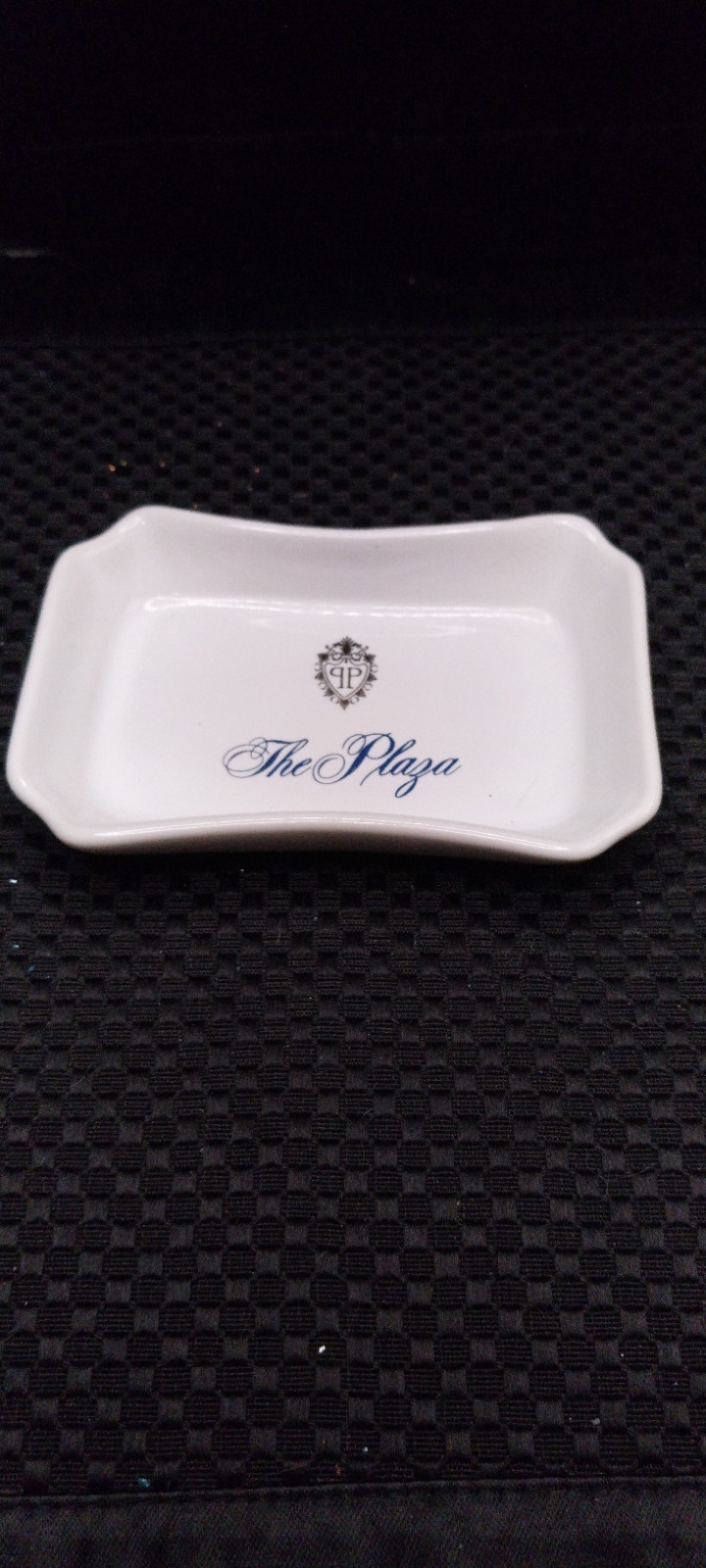 Vtg The Plaza Hotel New Yoork Antique Ashtray Trinket Soap Coin Dish