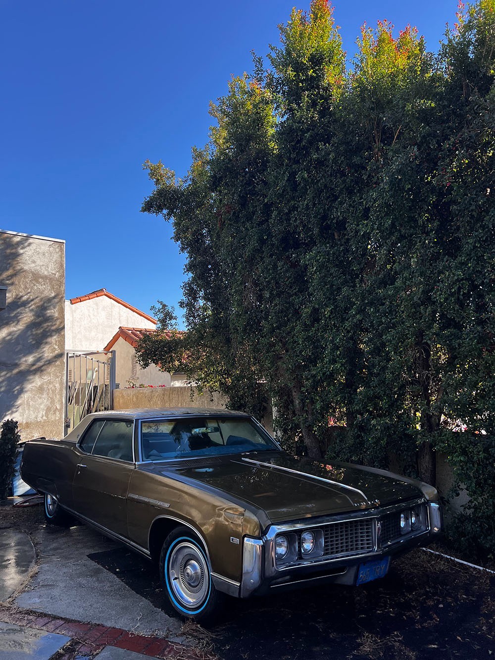 1969 Buick Electra 225 • Clean CA Title • 60k mi  • Classic 2 Door