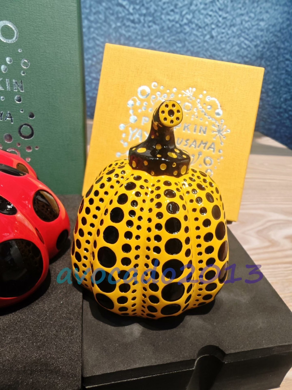 Kusama Yayoi Kusama Limited Yellow Pumpkin Resin Desktop Model9.5*7.5cm
