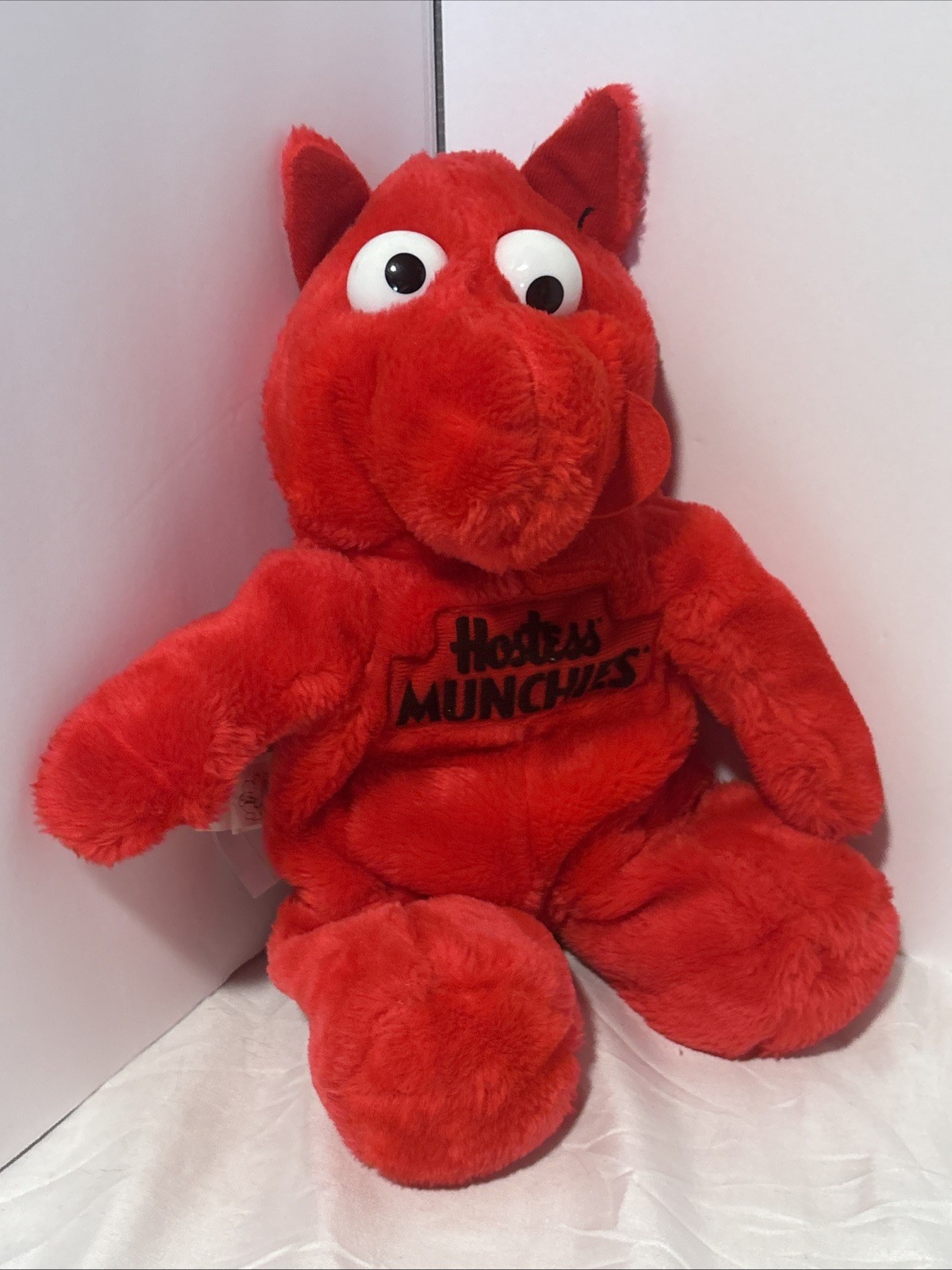 Vintage Hostess Munchies Red Mascot Promo Plush 13