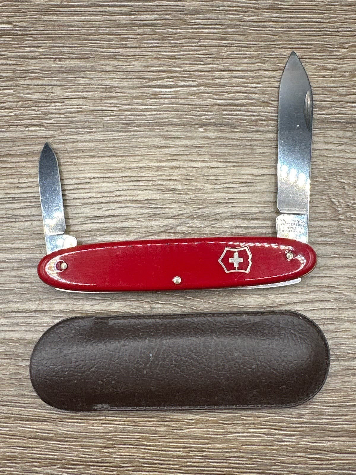 Victorinox Swiss Army Excelsior Red 2 Blade Pocket Knife with Pouch Used