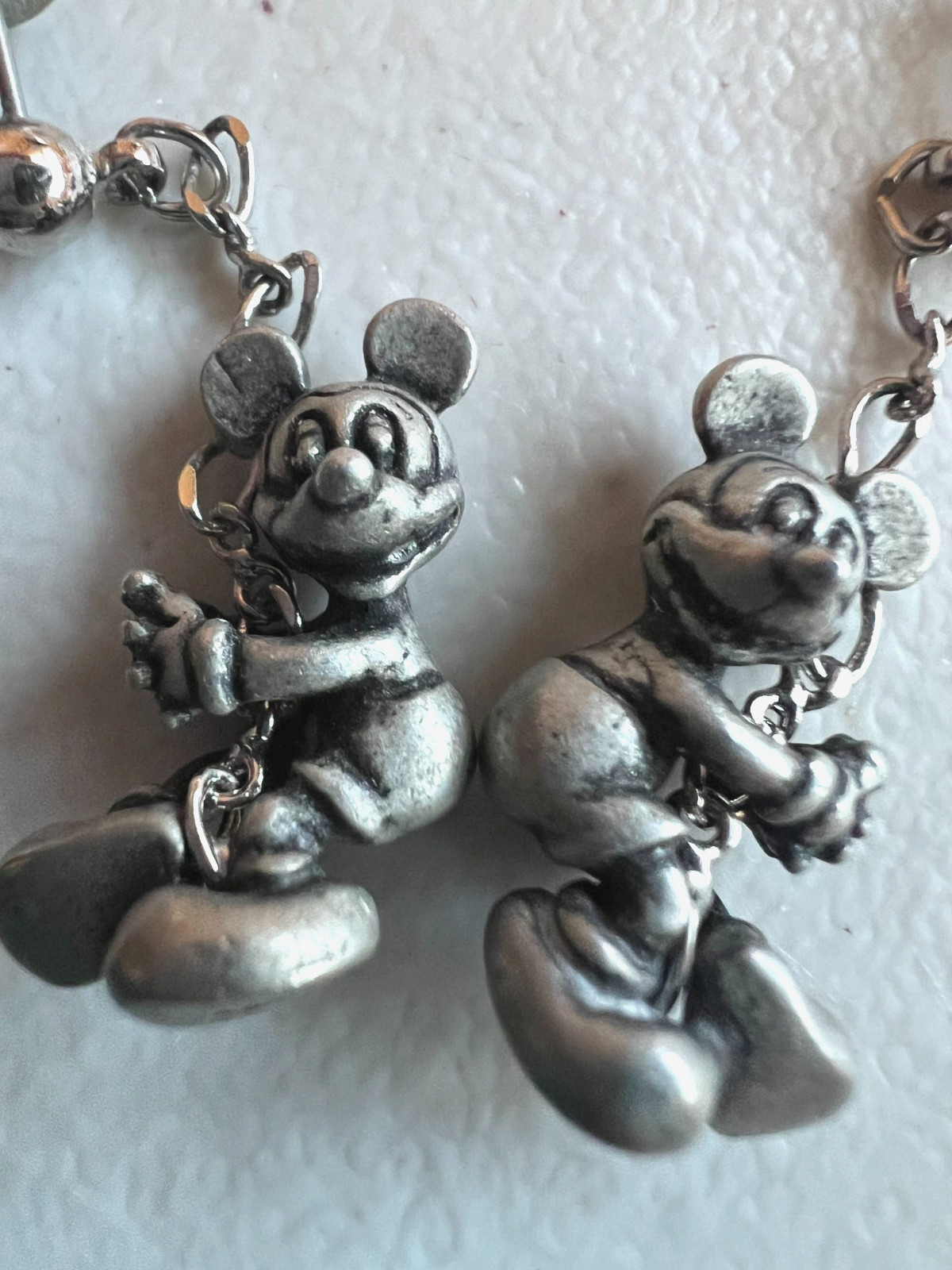 VINTAGE Disney Mickey Swinging on Chain Pewter Post Earrings Figural Dangle 90s