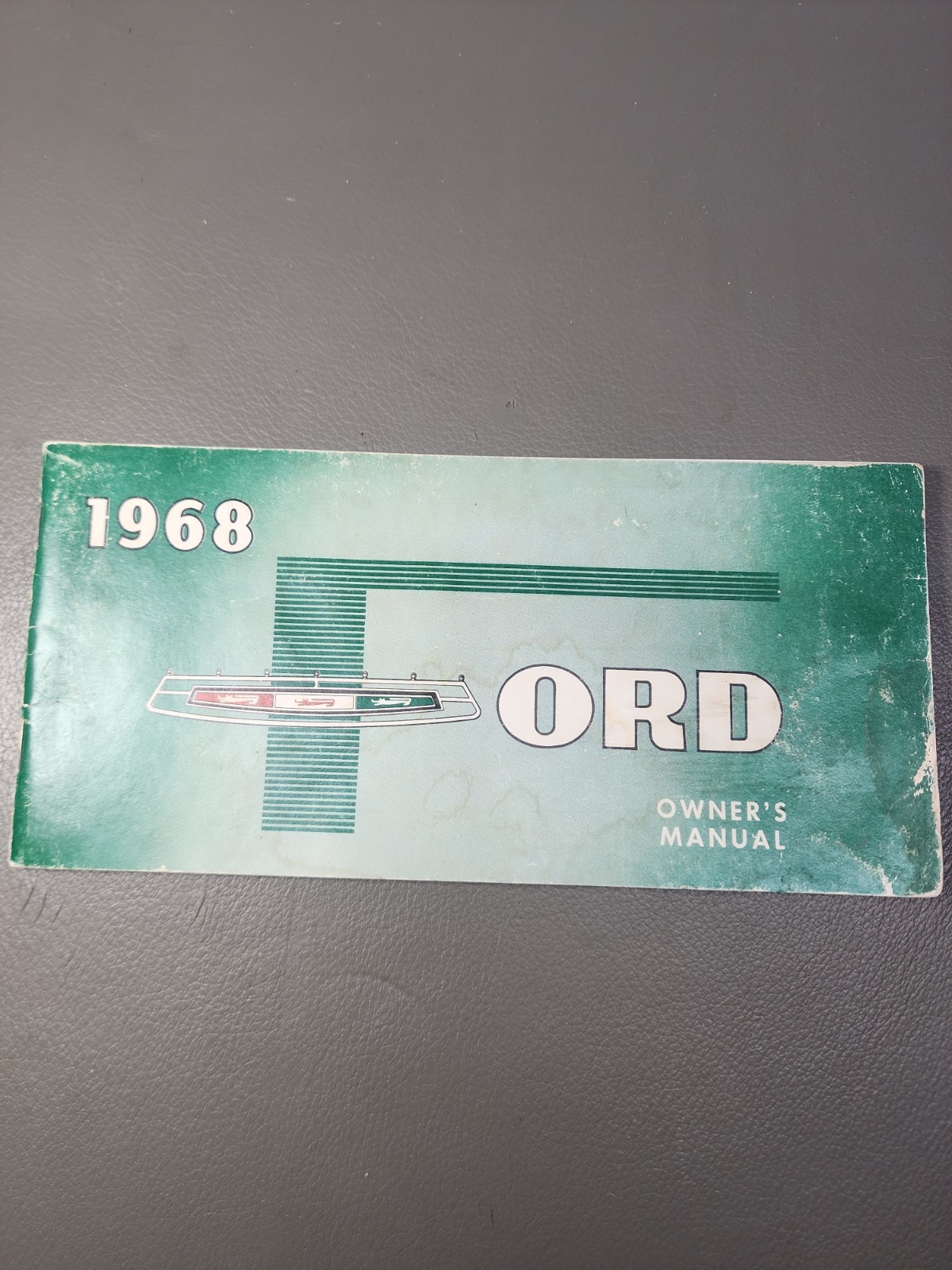 Vintage 1968 Ford Full Size Car Owners Manual, great retro graphics, 