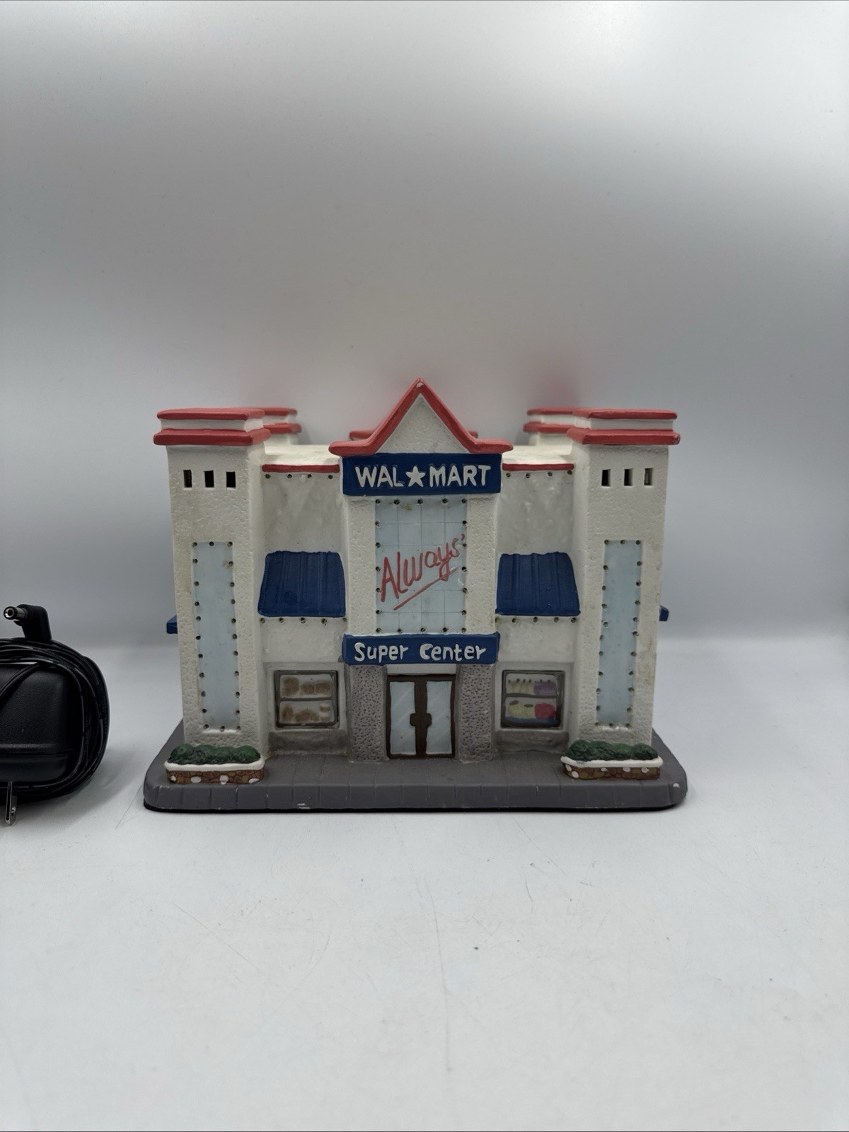 Christmas Village 2007 WalMart SuperCenter Lighted Store Tested Works