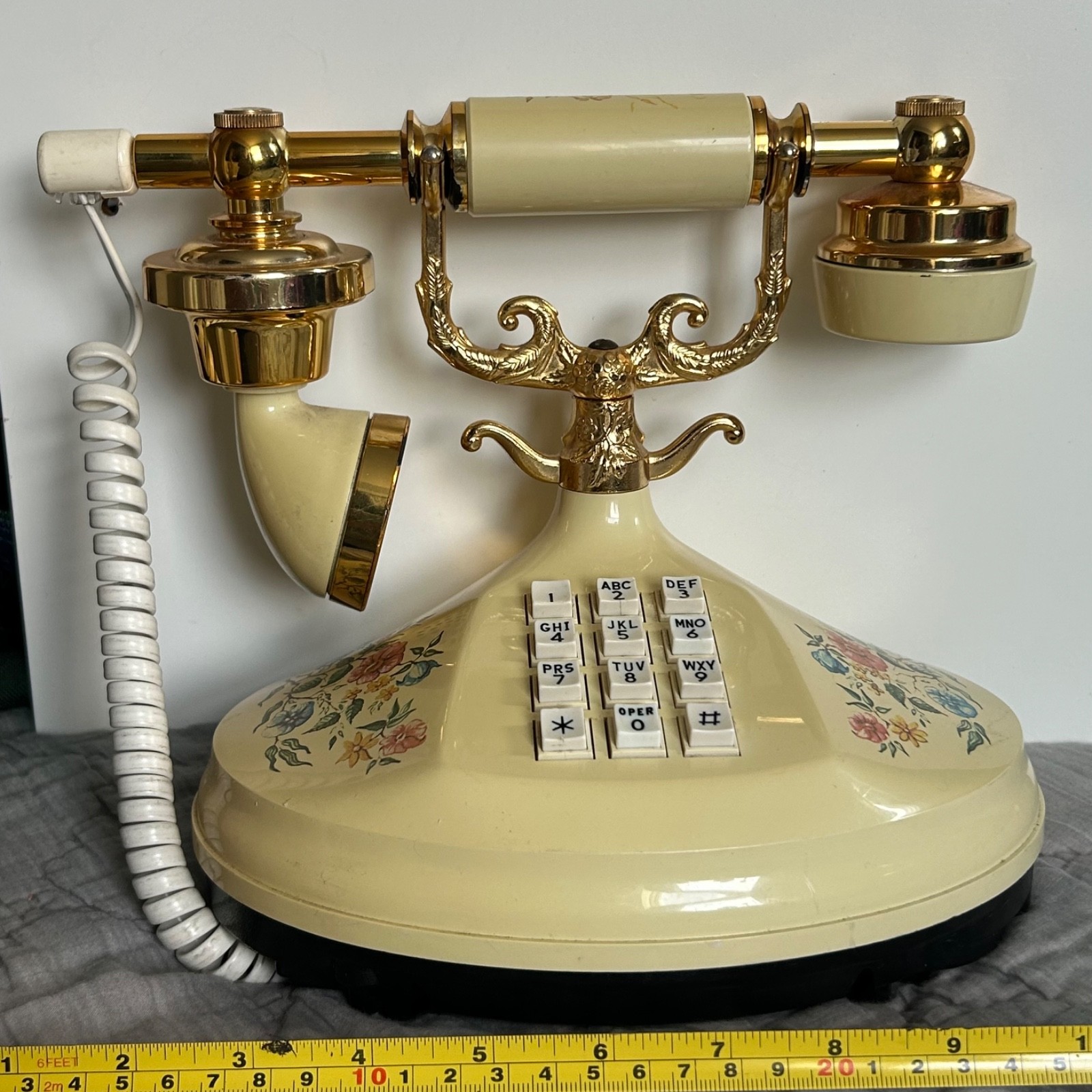 Vintage 1973 The Empress Telephone American Telecommunications Corp Floral Push