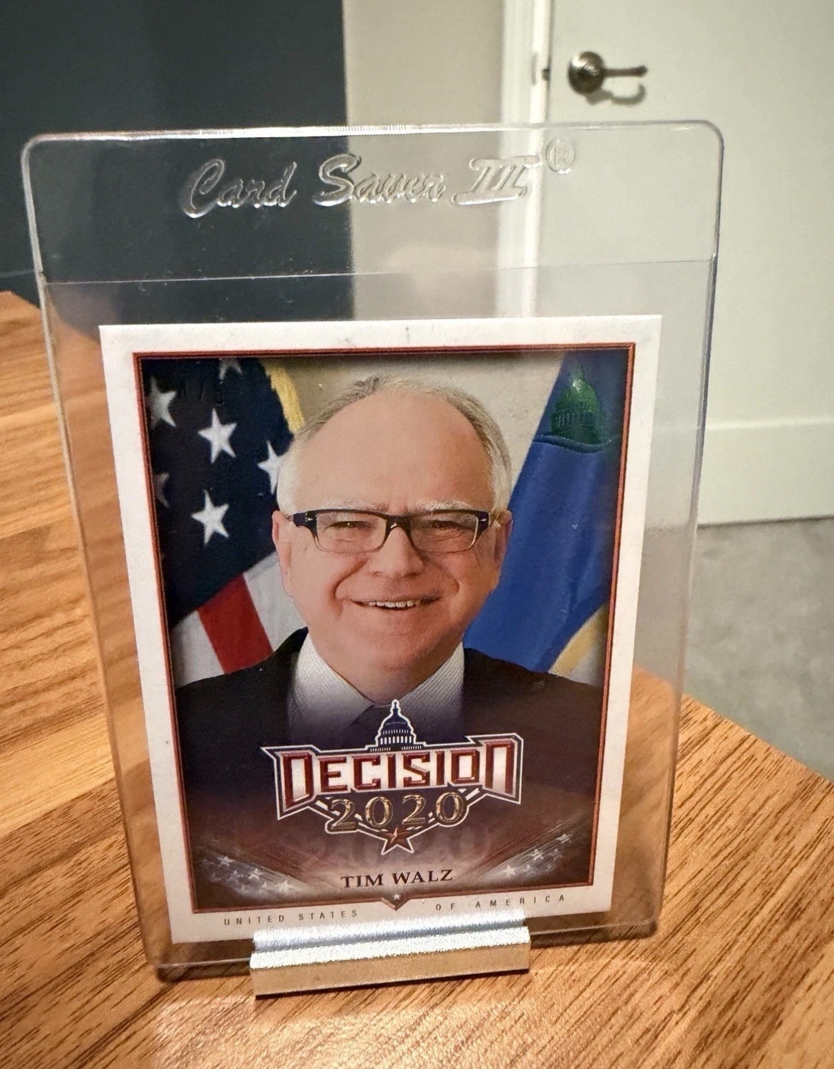 2021 Decision 2020 Series 2 Tim Walz Capital /5 Green Foil #ed Rare Hard to Find
