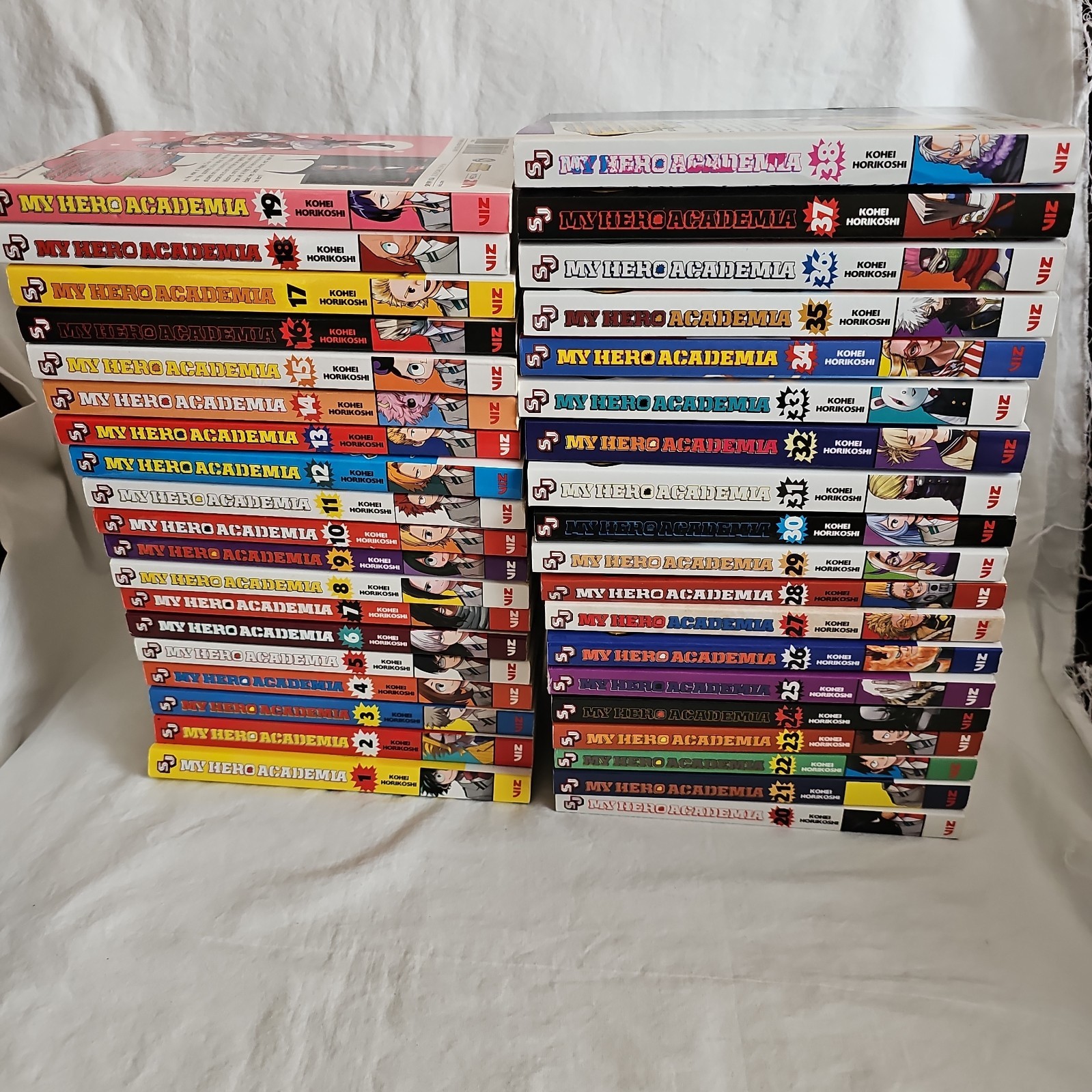 Lot of 38 My Hero Academia MHA Manga Vol 1-38 Kohei Horikoshi (English)