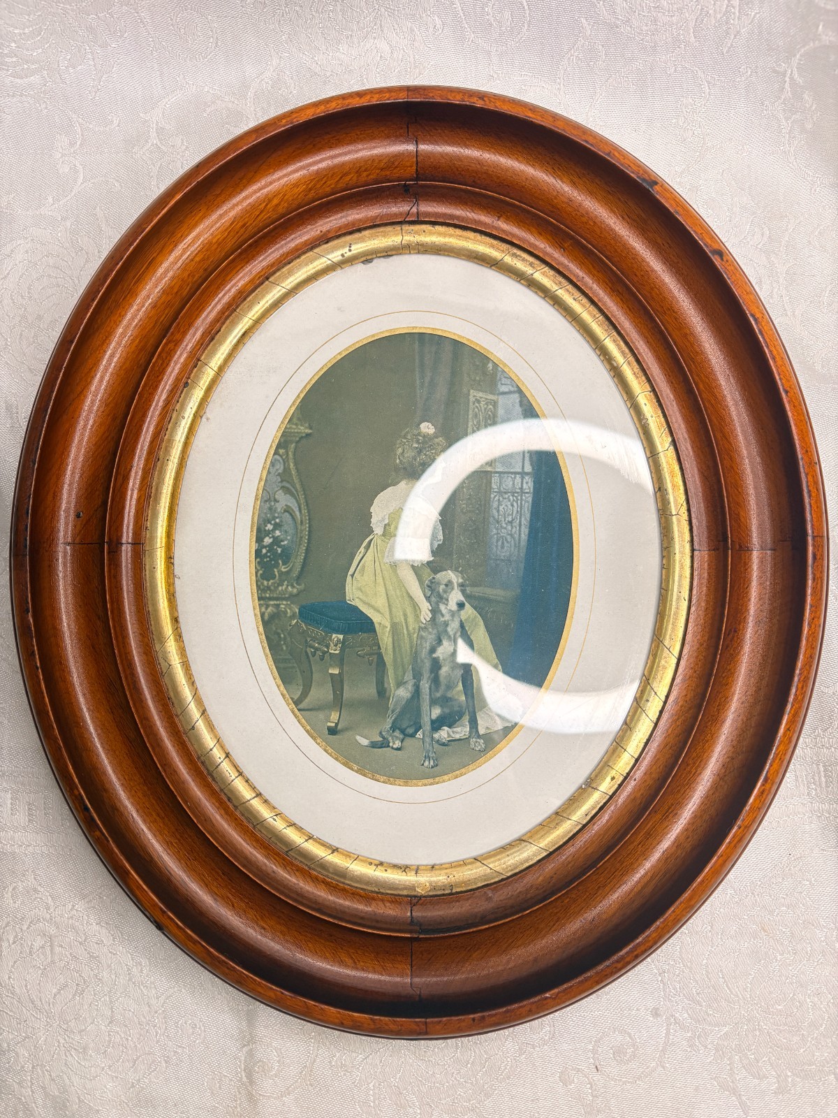 Antique c.1880s VICTORIAN Deep Carved Walnut Wood OVAL Picture Frame