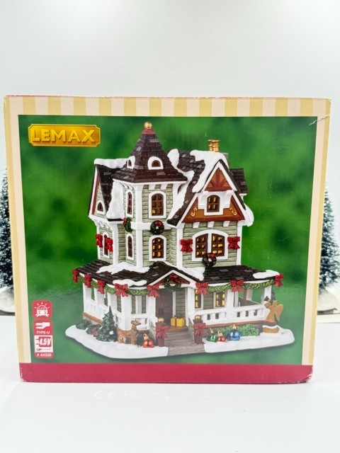 Lemax 2024 Whitbey Residence Lighted Christmas Village