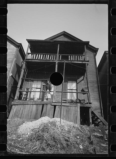 Photo:1930s Slum Housing Women on Porch Balconies Carl Mydans