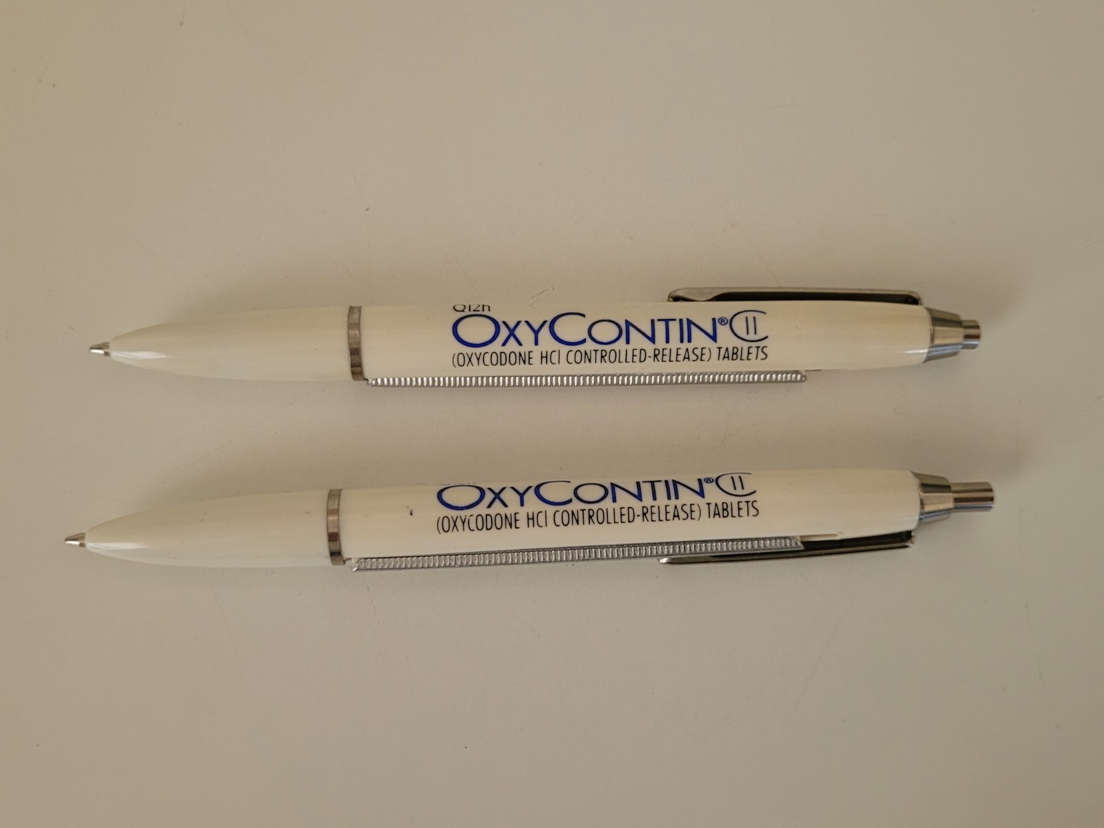 OxyContin Window Shade Scroll Pen Pharmacy Rep Swag Pharma Promo Promotional