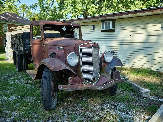 Photo:Cutler Indiana 1930s Rusted Truck at Cutler General Store