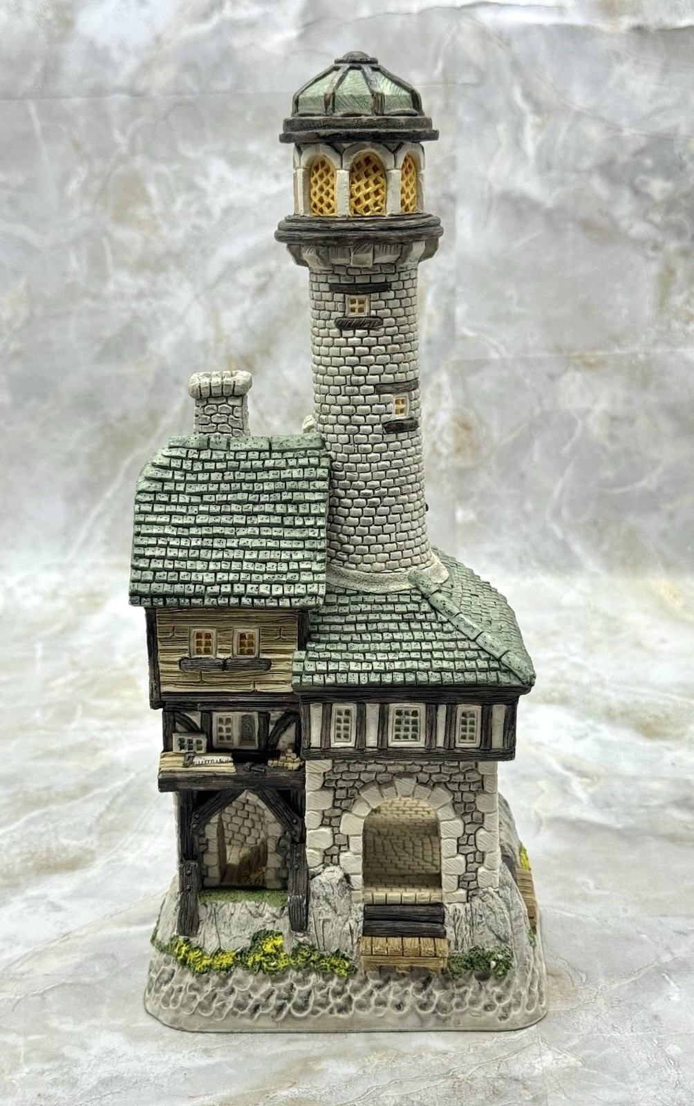 David Winter TRINITY LIGHTHOUSE Seaside Boardwalk Collection 1996 Signed No Box