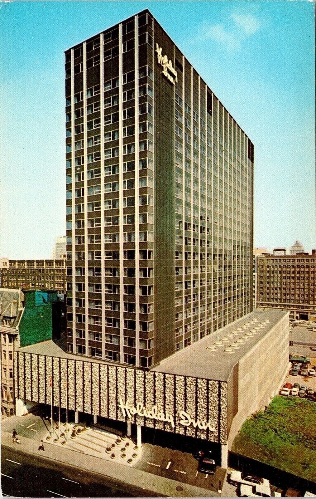 Downtown Holiday Inn Montreal Canada Ca Wob Note Pm Postcard