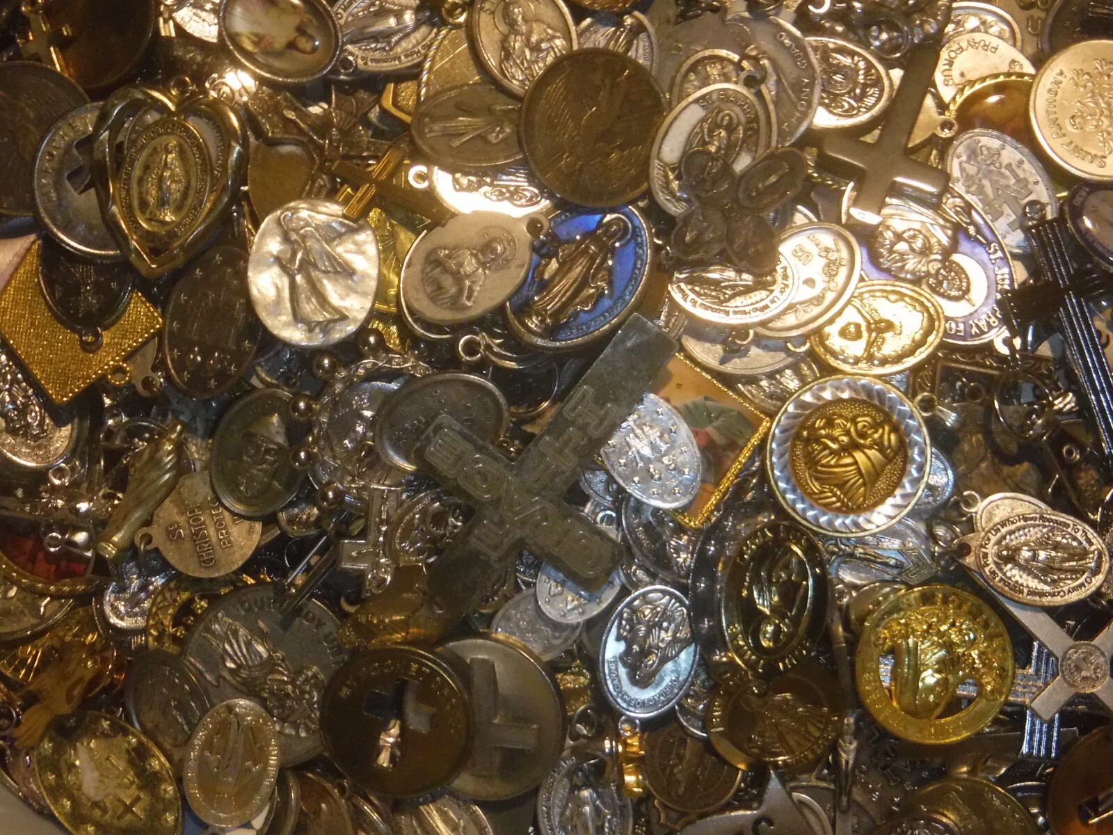 Catholic Religious Medal Lot, Catholic Medals Lot Quarter Pound