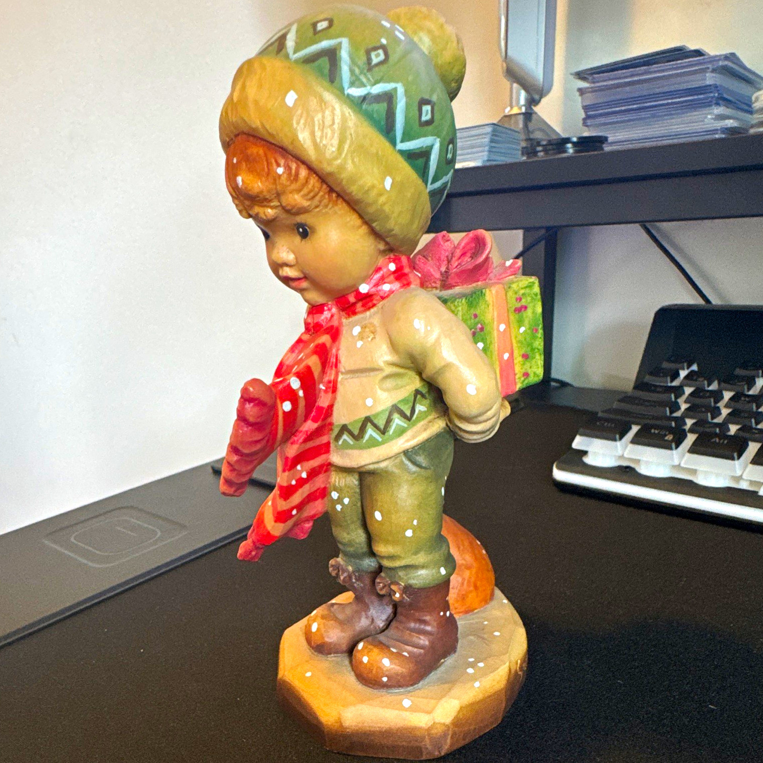 ANRI Sarah Kay “Tis The Season” Wood Carved Figurine 6.5” 1194/2000