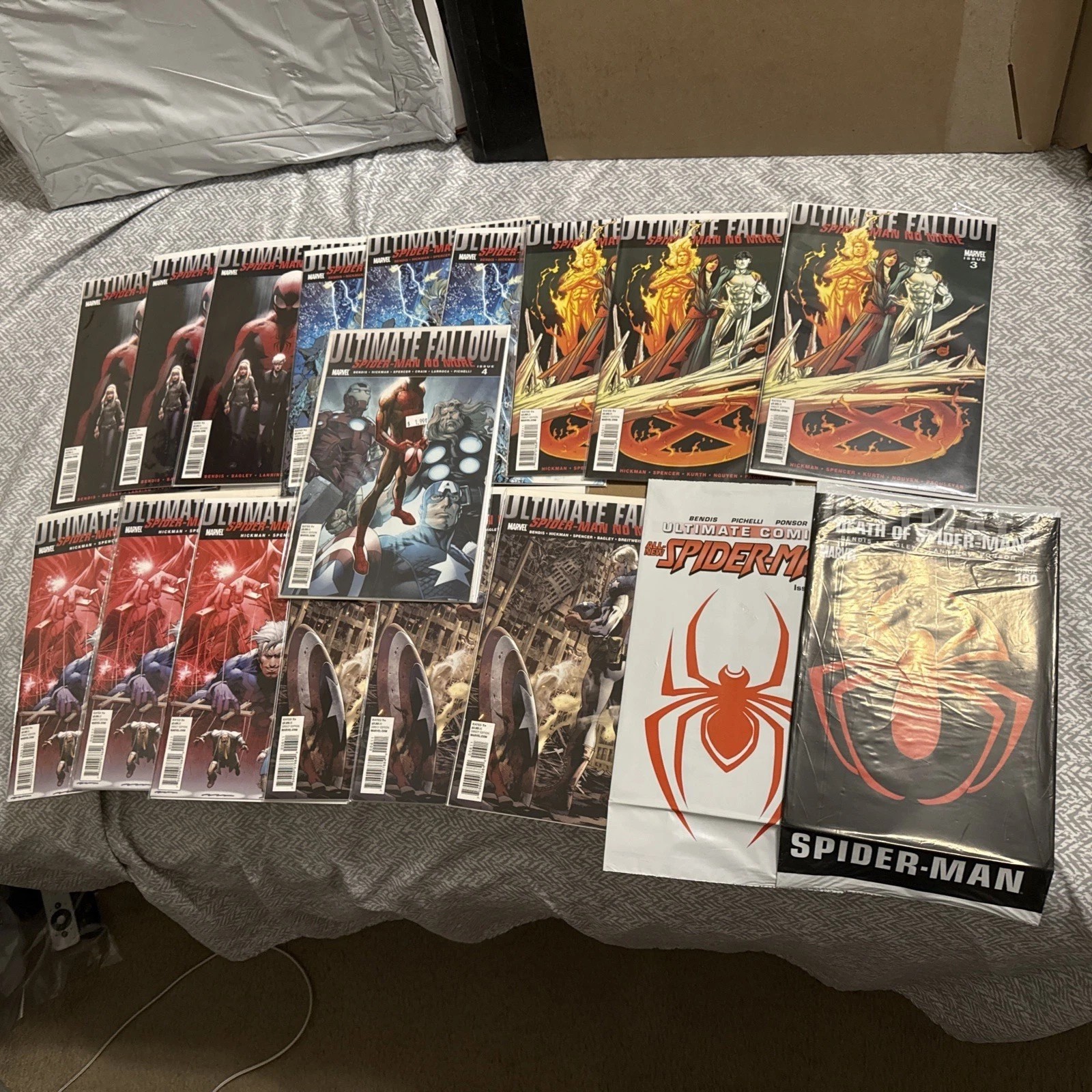 Ultimate Fallout # 4 2011 NM 1st Print  Miles Morales inc #1,2,3,4,5,6 + #160 &+