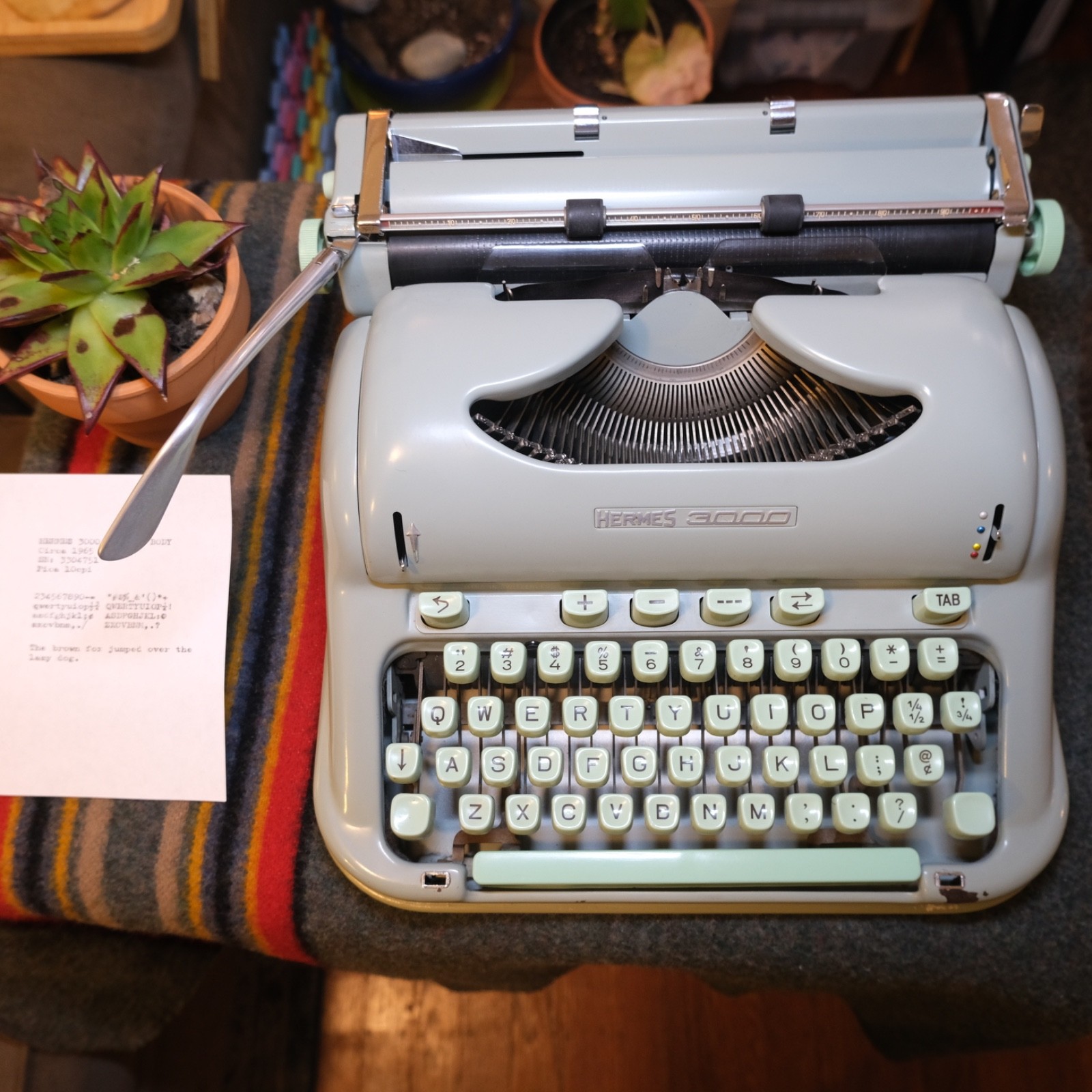 [BEAUTIFUL FULLY FUNCTIONAL] 1965 Hermes 3000 Portable Typewriter w Case