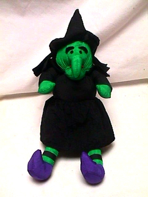vtg 90s GREEN WITCH puffy nylon PLUSH DOLL wicca wiccan 12\