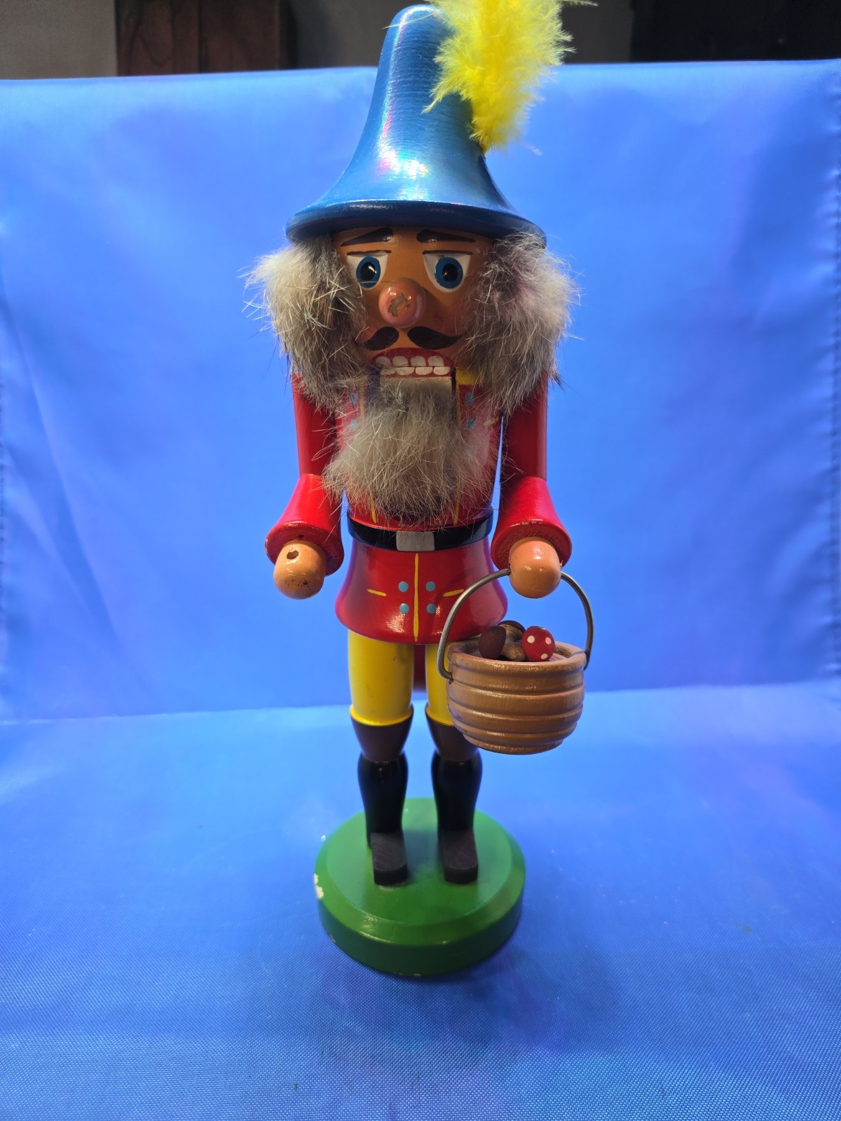 VEB Hodrewa Rothenthal German Democratic Republic Nutcracker. Mushroom