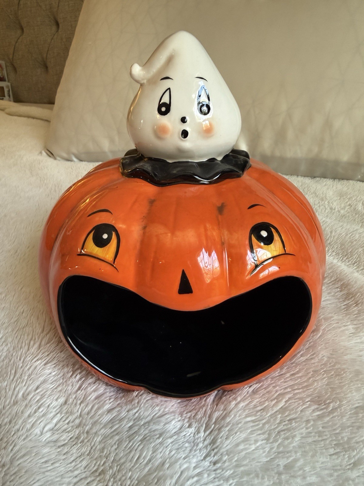 Johanna Parker LARGE Orange Pumpkin Ghost Big Mouth Bowl Halloween Transpac HTF