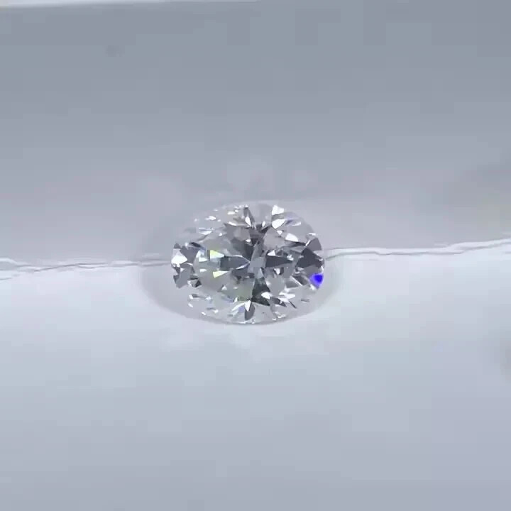 3 Ct Natural Oval Cut White Certified Diamond D Grade VVS1 + 1 Free Gift