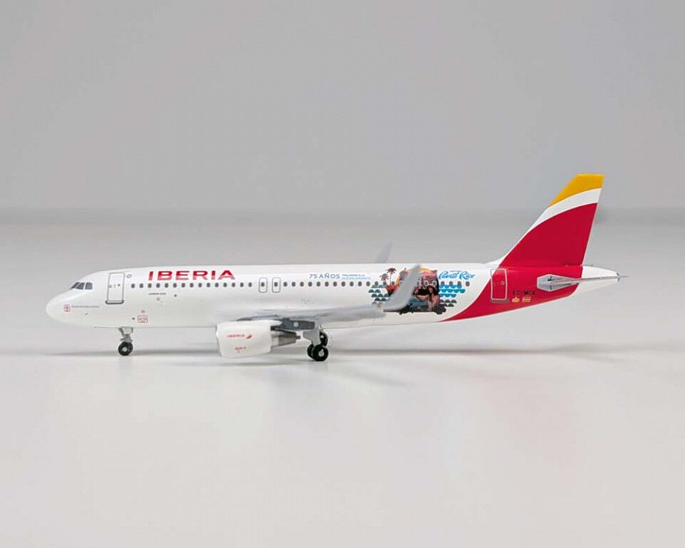 Aeroclassics AC411364 Iberia Airbus A320-200 EC-MCS Diecast 1/400 Model Airplane