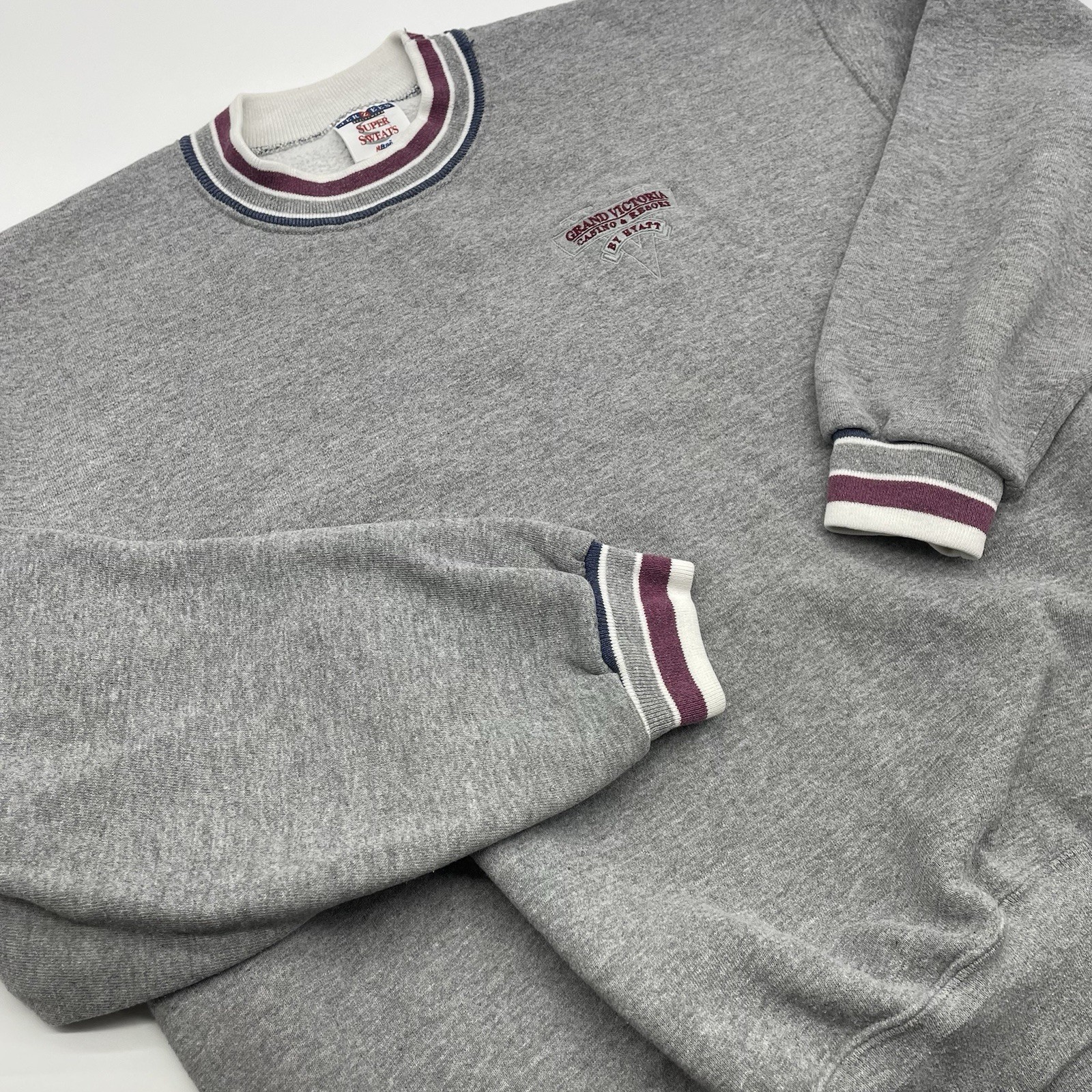 Vintage Grand Victoria Hotel and Casino Super Sweats Sweatshirt Sz L - Hyatt