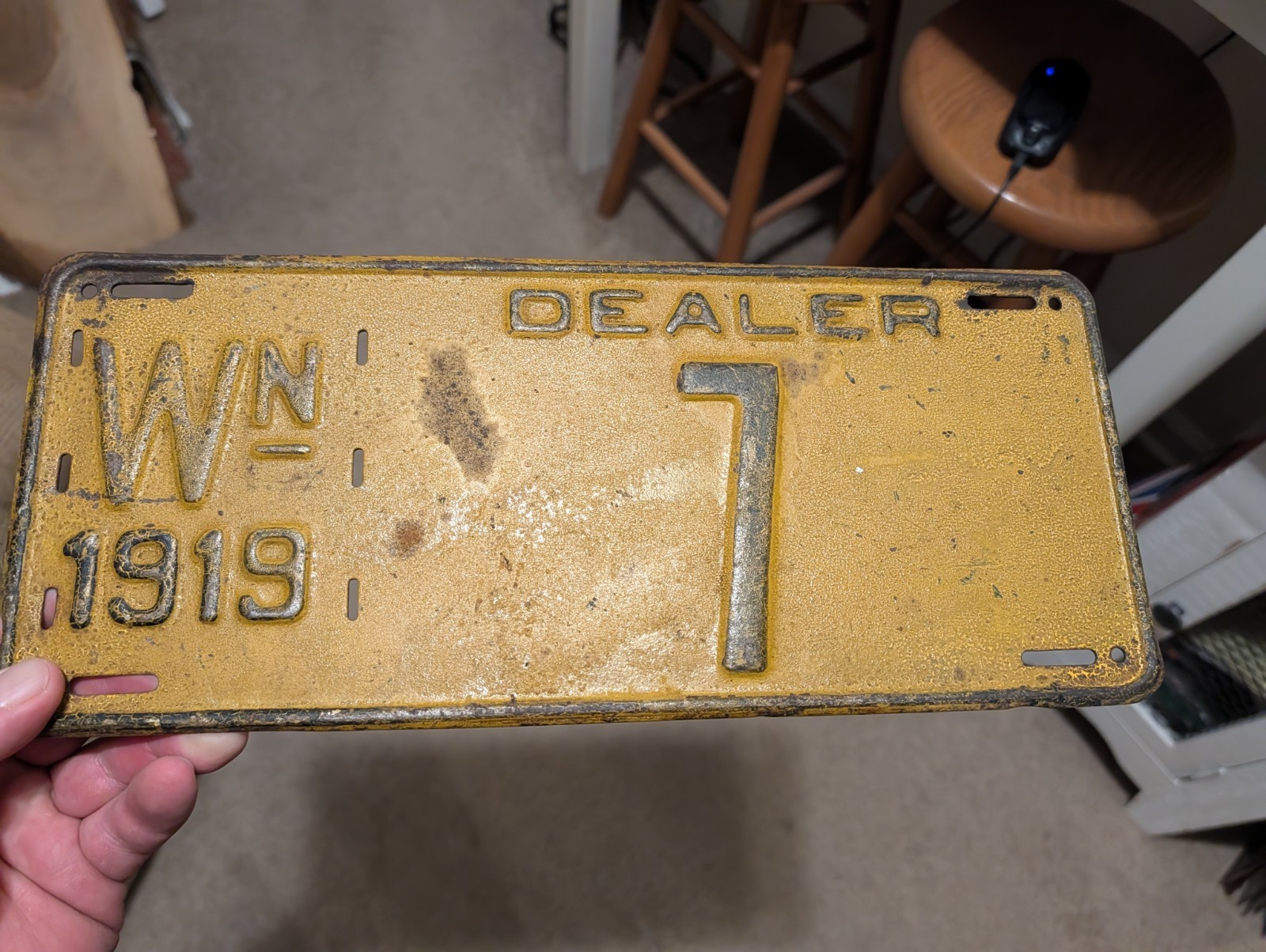  1919 1920 LOW #7  WASHINGTON DEALER LICENSE PLATE