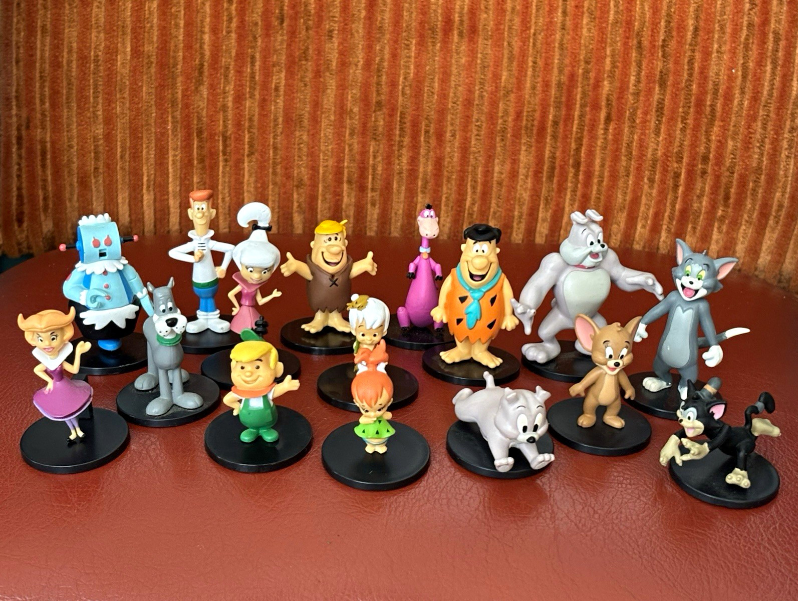 The Flintstones Figurine Lot Fred Barney Pebbles Bamm-Bamm Dino No Packaging