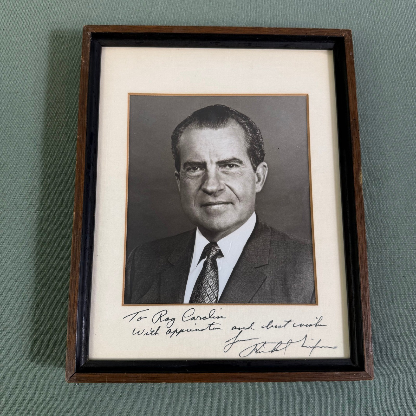Vintage Richard Nixon Signed Inscribed Portrait Photo Framed Memorabilia