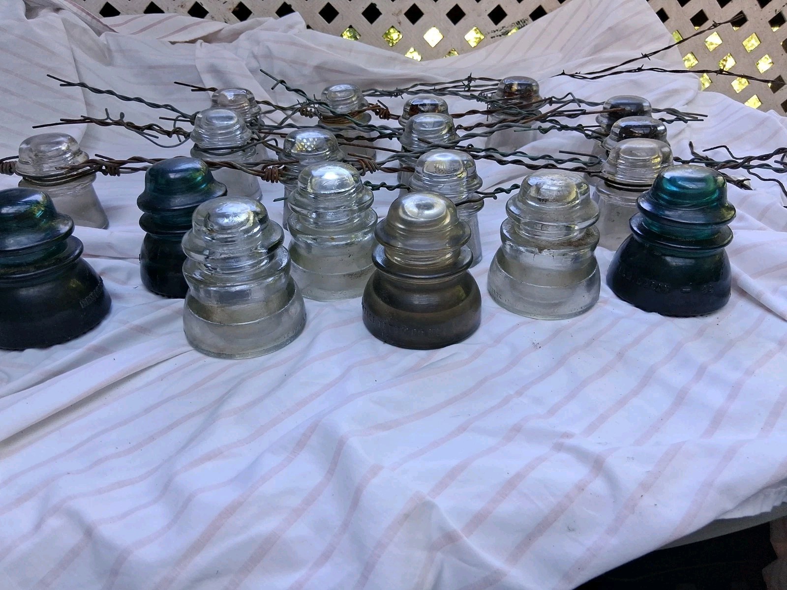 Vintage Mixed Glass  Insulators Lot 19 Aqua, Clear 3 Diff Brands.some Has Wire.