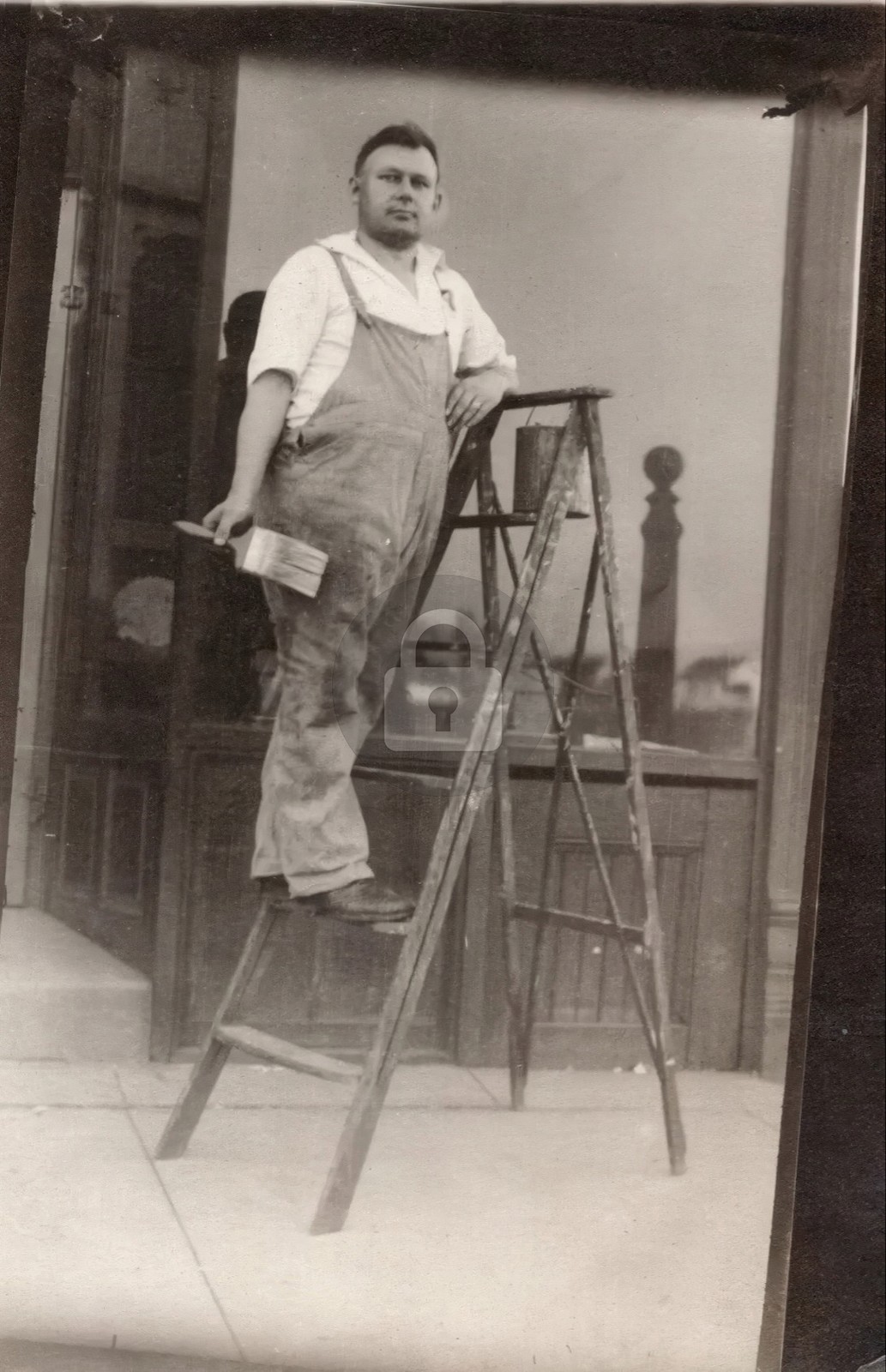 House painter on ladder storefront USA working 1910s RPPC Photo Postcard COPY