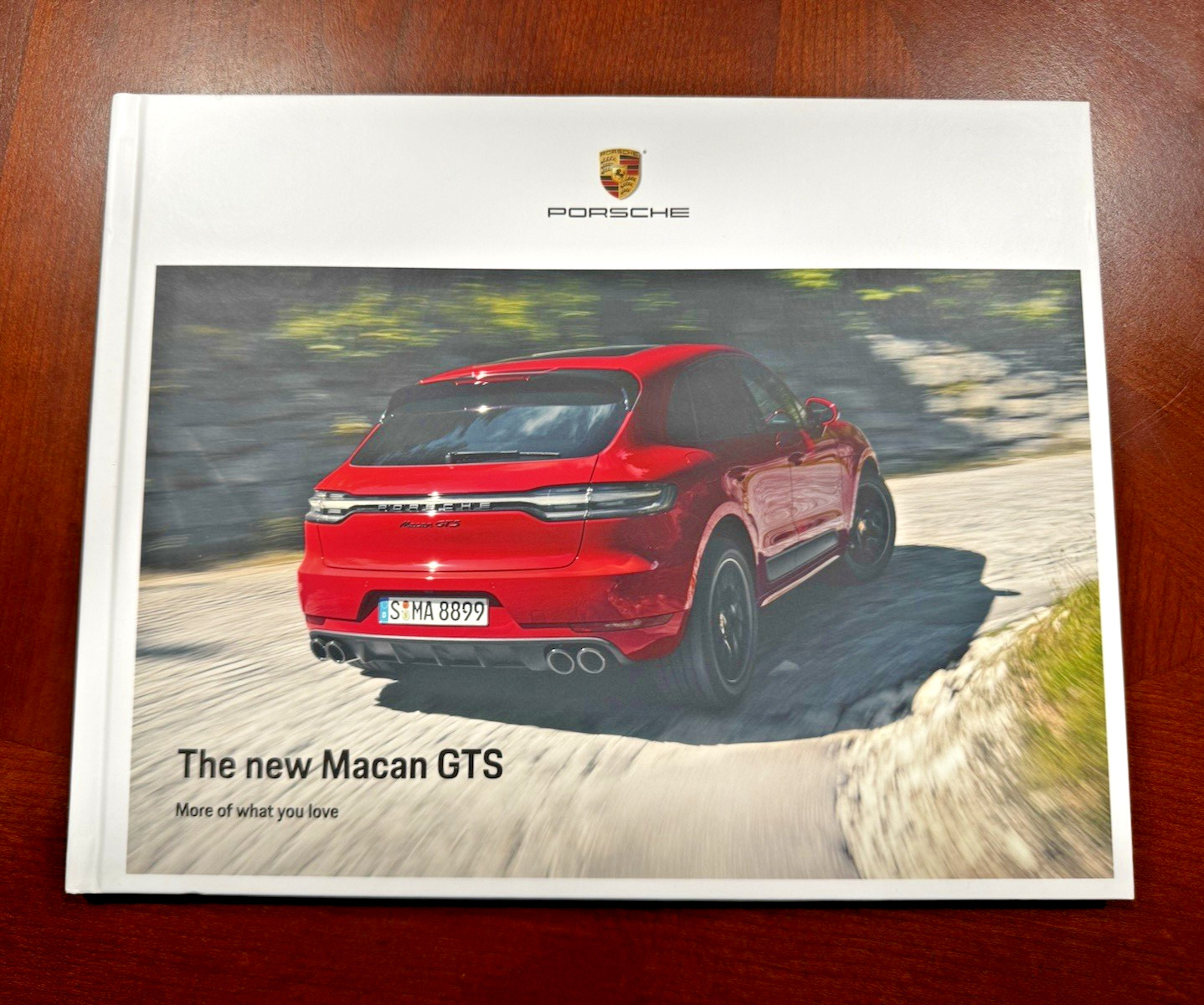 Porsche The new Macan GTS Hardcover Rare Dealer Prestige Brochure 2020