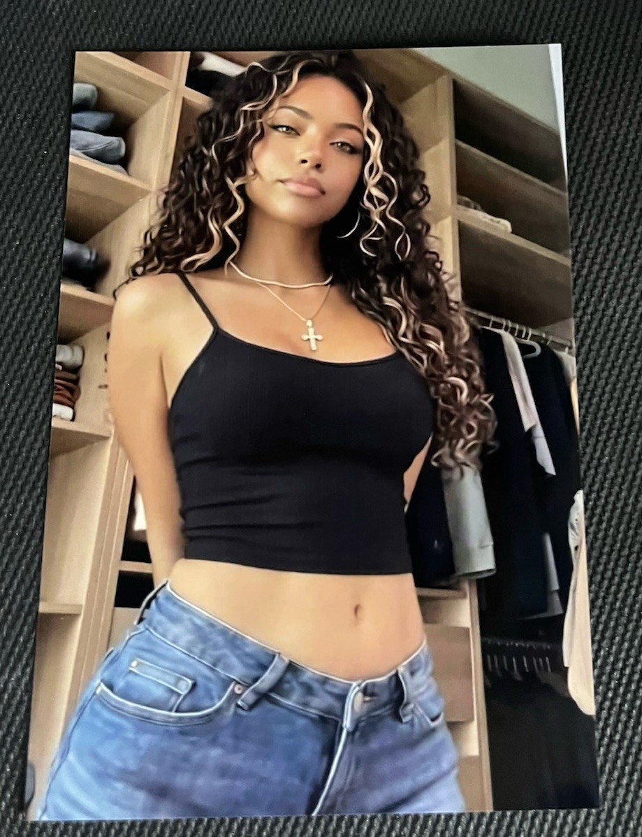 Photo Hot Sexy Beautiful Woman 4x6 Picture