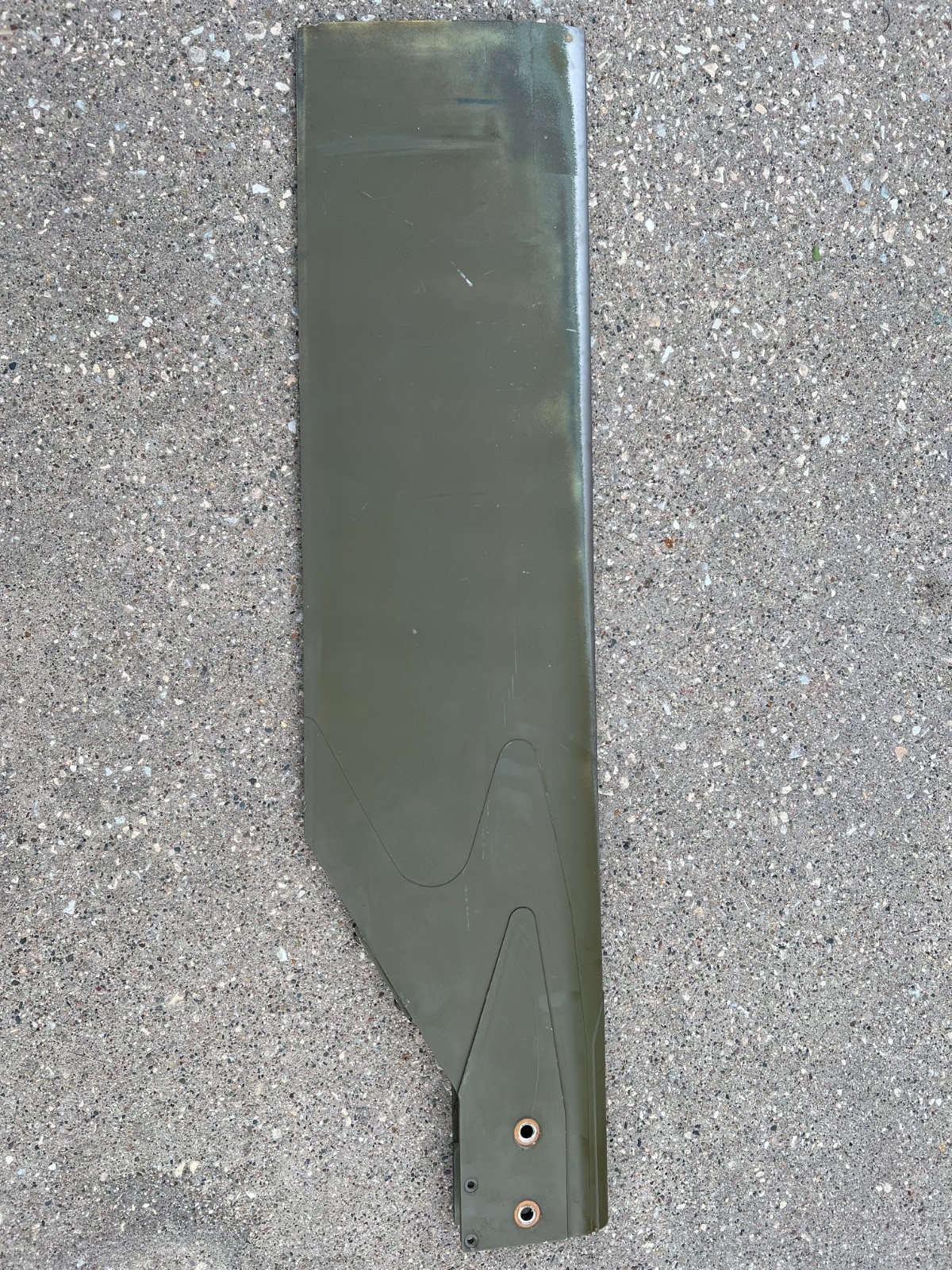 Bell 212 / Huey helicopter tail rotor blade used  /NOT AIR WORTHY