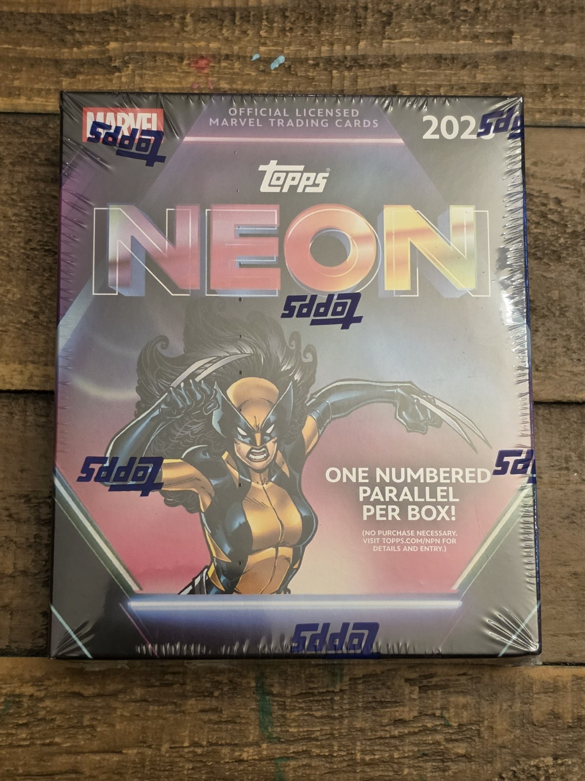 2026 Topps Neon Marvel Mega Box - In Hand