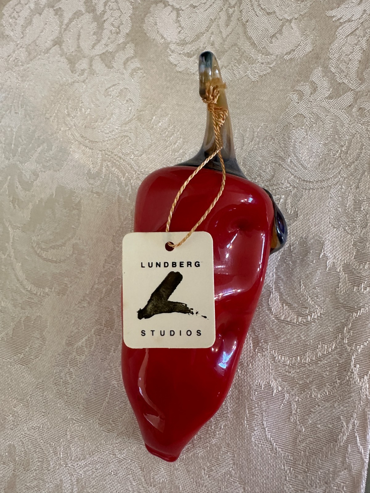 VINTAGE 1990s LUNDBERG STUDIOS CHILI PEPPER Hand Blown Glass ornament 5 in