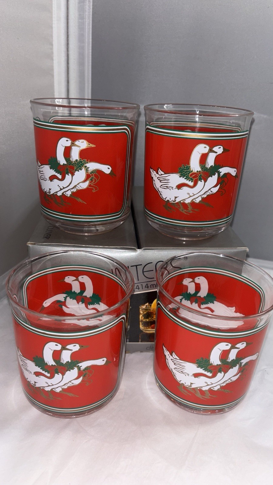 8 VTG Culver Encounters Acrylic Holly Goose  Glasses 14 Oz
