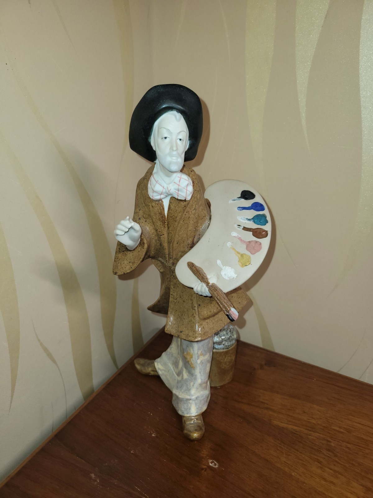 Vtg  Ceramic Artist Figurine Spain Painting 12
