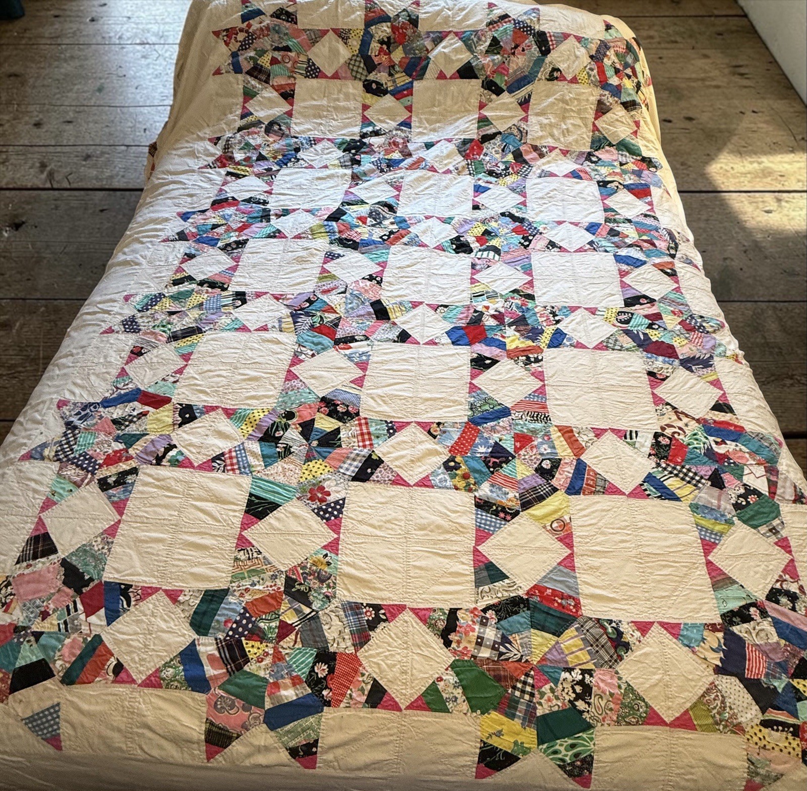 Antique 1930’s HAND-STITCHED Quilted Bedspread 87” x 103”