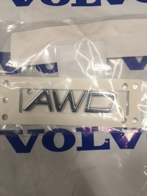 Genuine Volvo Nameplate 9157130