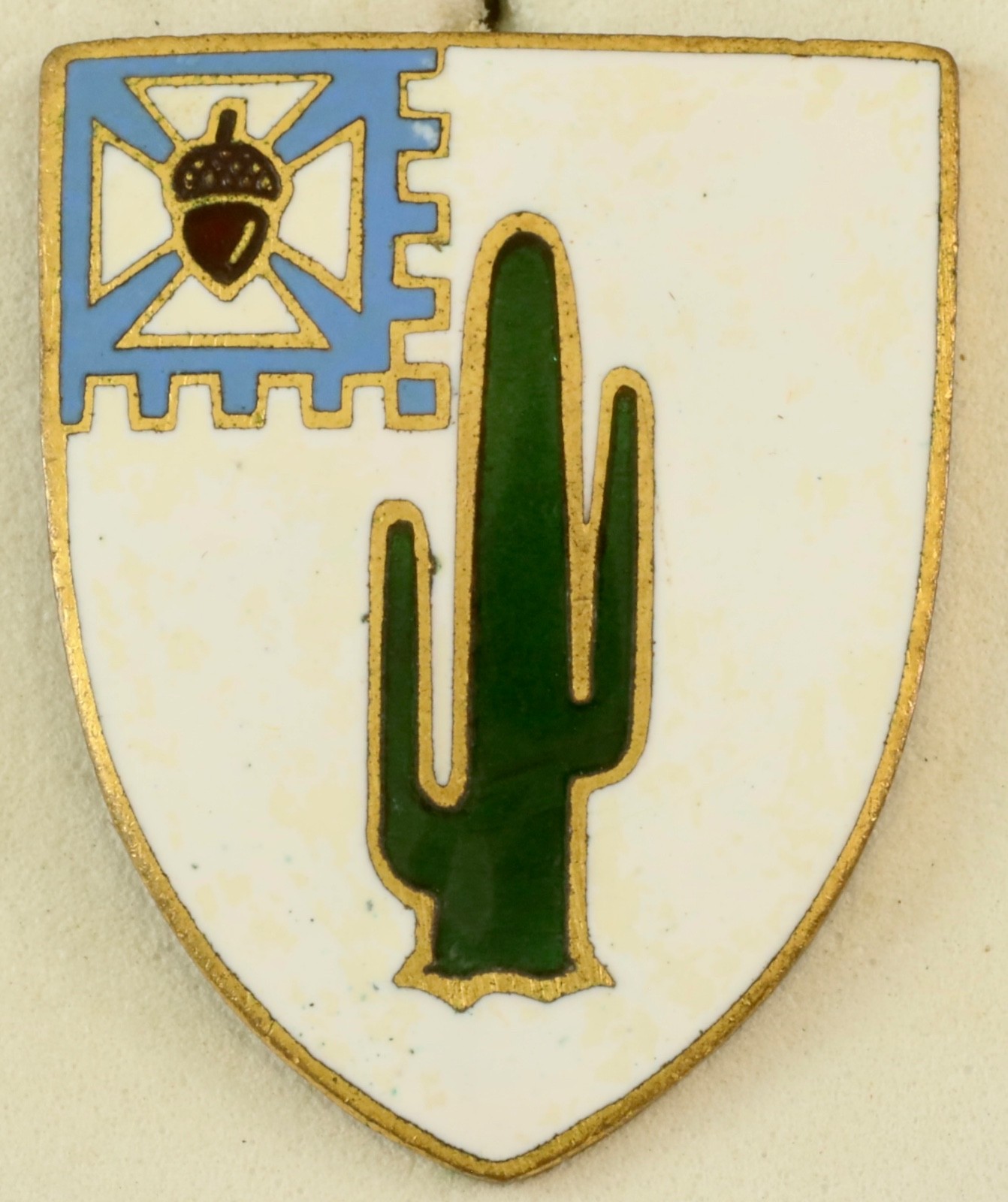 35th Infantry Regiment Crest DI/DUI Screwback NS Meyer HM