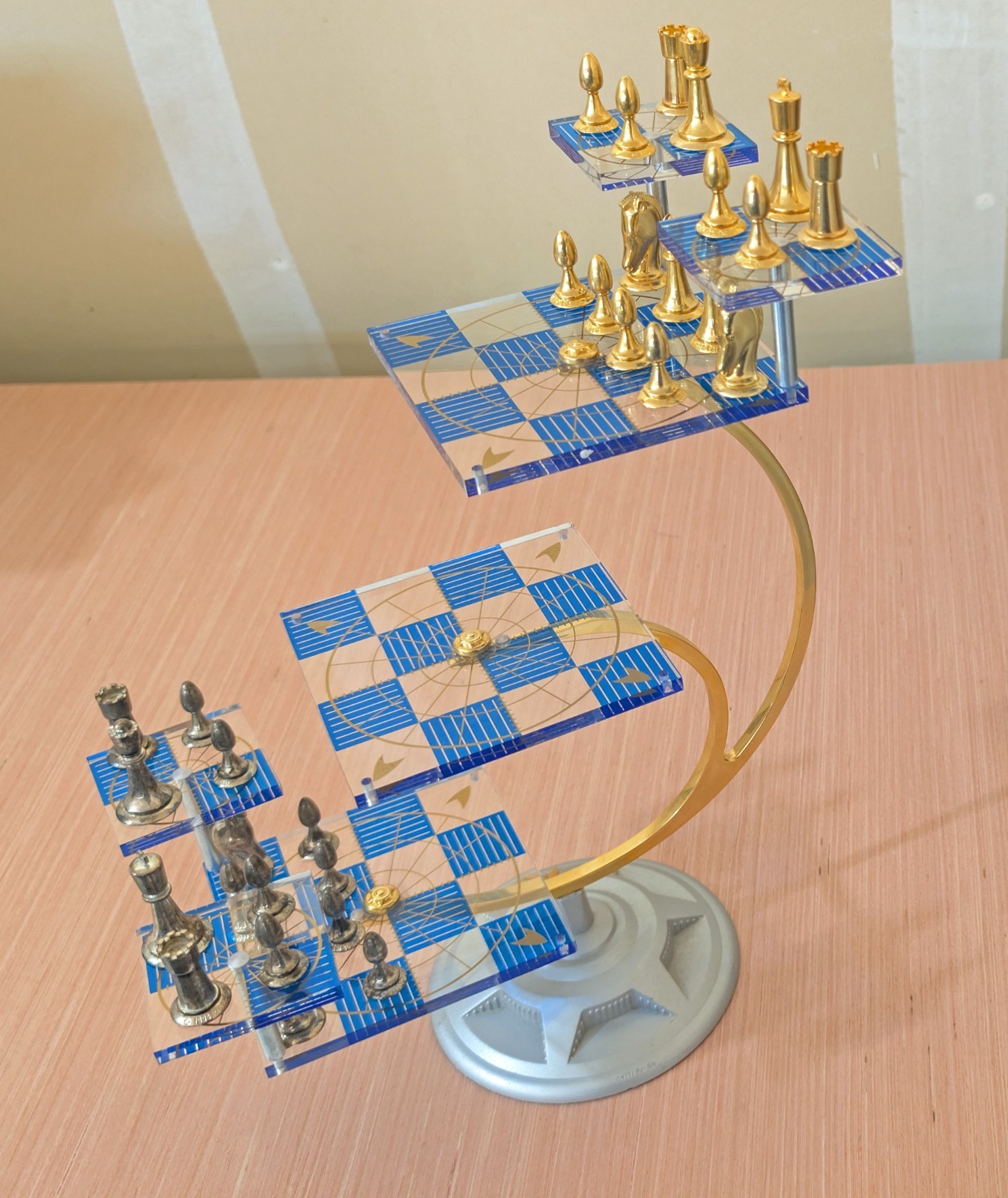 Franklin Mint STAR TREK Tri-Dimensional 3D Chess Set 1994 with COA