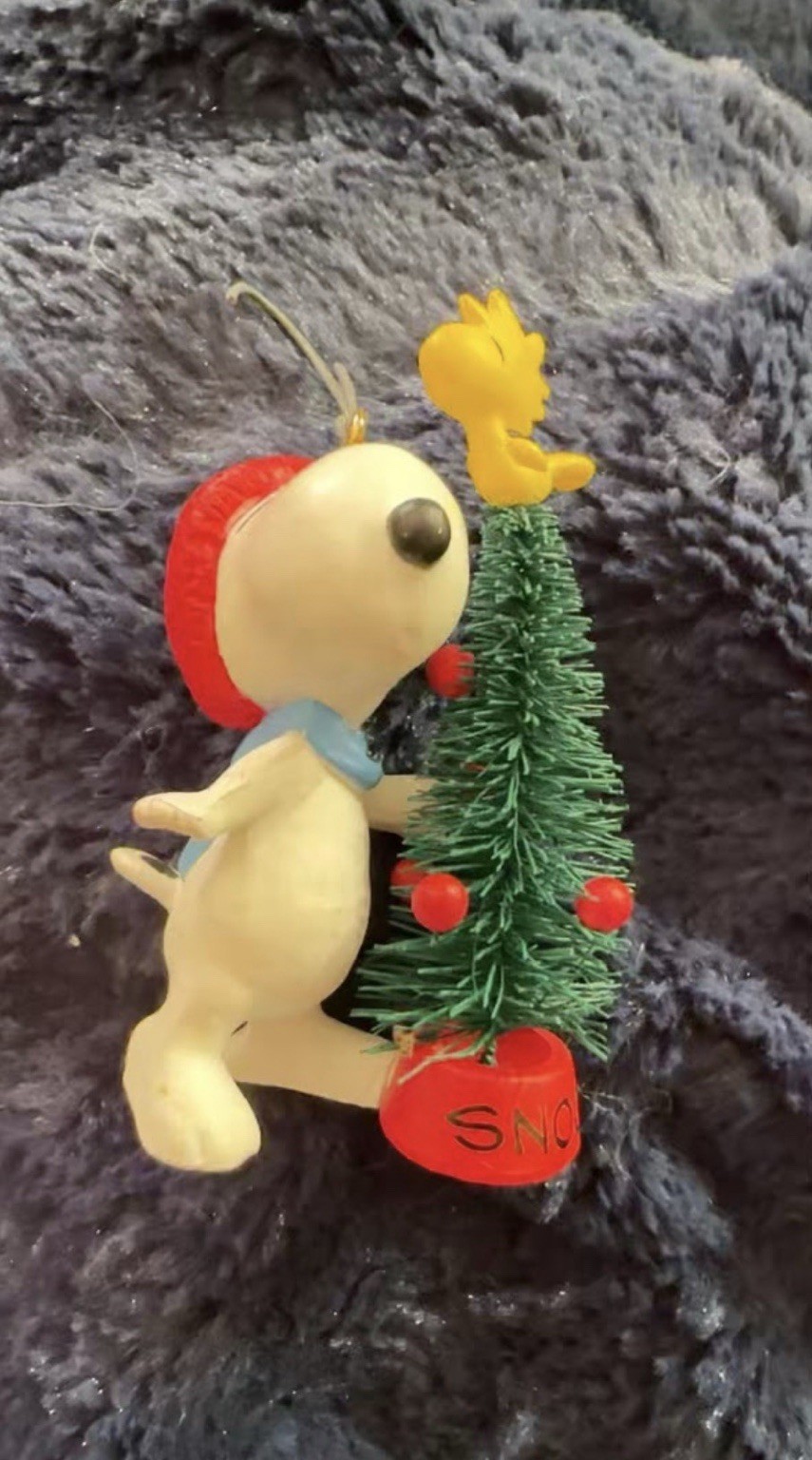 1987 Hallmark Snoopy & Woodstock Peanuts Christmas Ornament QX4729 Vintage