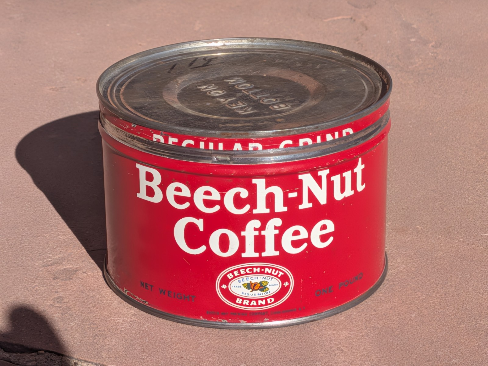 Vtg. 40's/50's  Beech-Nut 1 Lb Coffee Tin Very Good Condition w/Lid $60